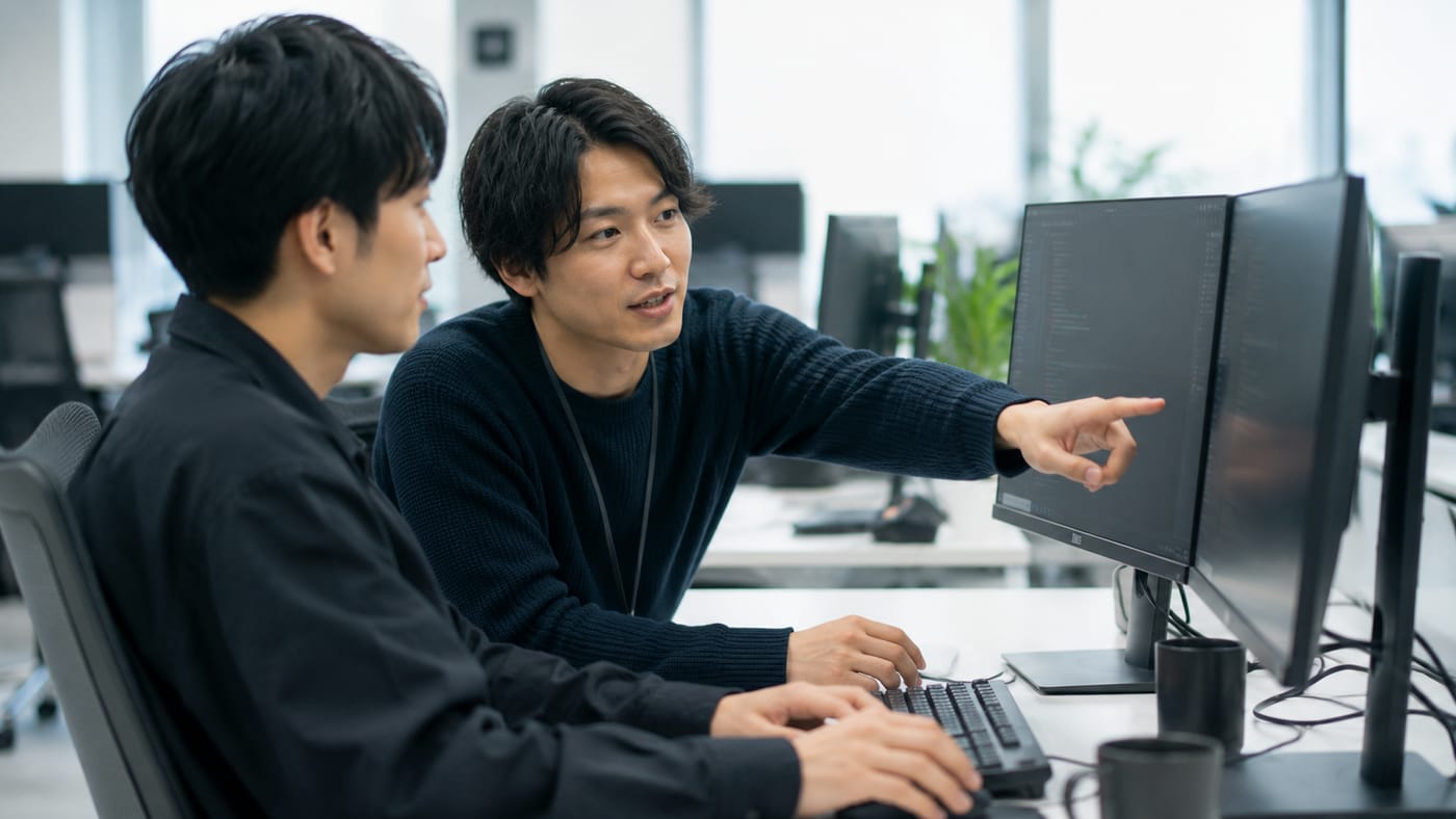 御社エンジニアと内製化を進める様子